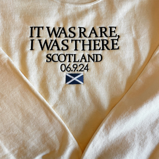 Fun sweatshirt idea for a family vacation!